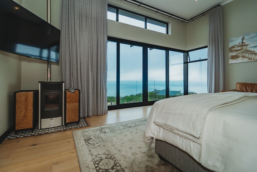 5 Bedroom Property for Sale in The Brink Eco Estate Western Cape